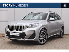 BMW X1 - sDrive18i M Sport Automaat / Sportstoelen / Adaptieve LED / M Adaptief onderstel / Stoelve