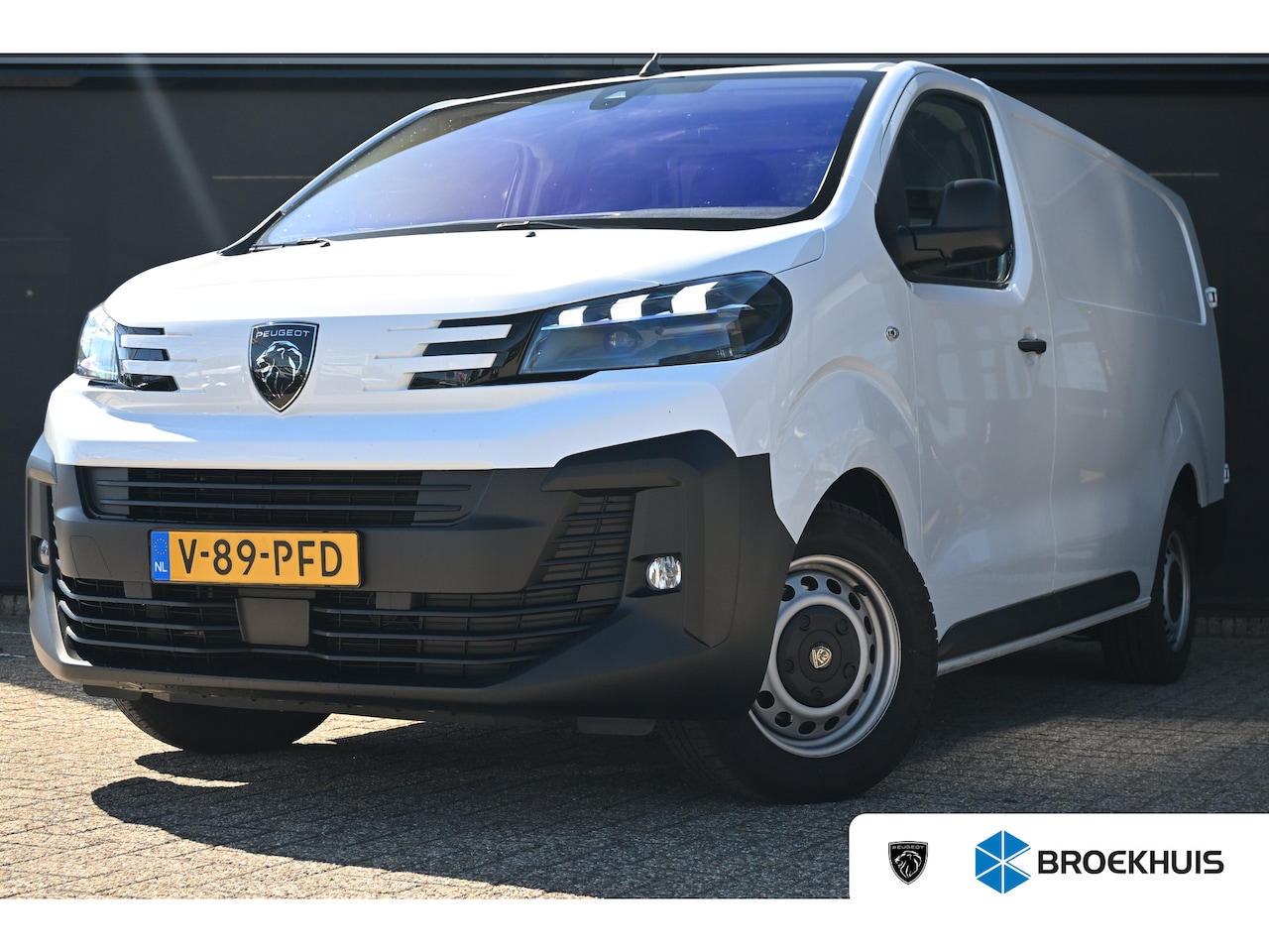 Peugeot Expert - 2.0D L3 145pk | Full-LED | Betimmering | Achteruitrijcamera | Navigatie | Cruise control | - AutoWereld.nl