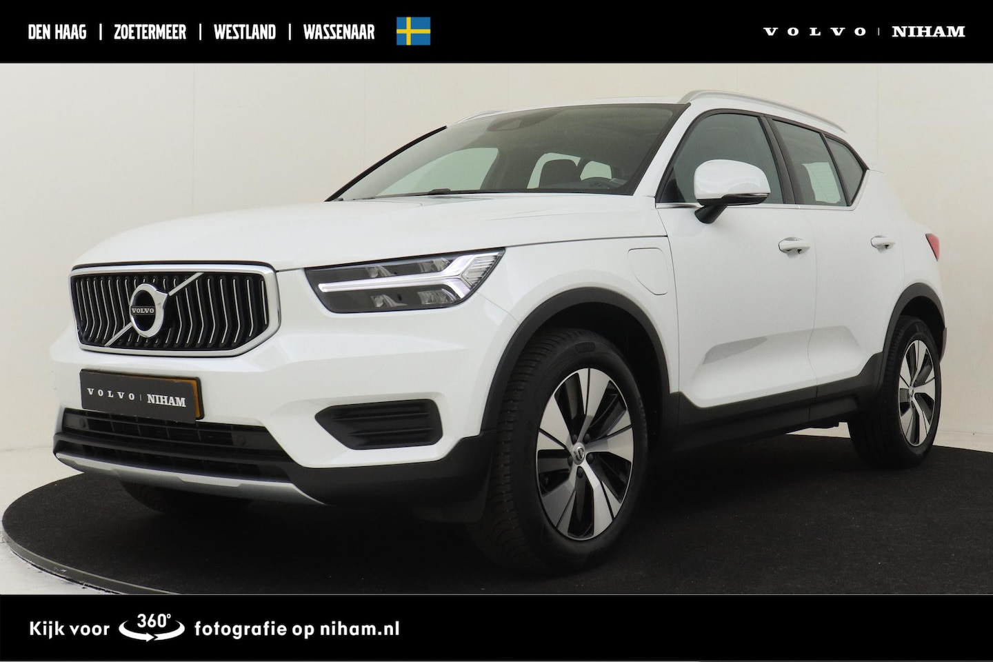 Volvo XC40 - T5 RECHARGE INSCRIPTION EXPRESSION -PANO.DAK|LEDER|CAMERA|KEYLESS|ADAP.CRUISE|CARPLAY|18" - AutoWereld.nl