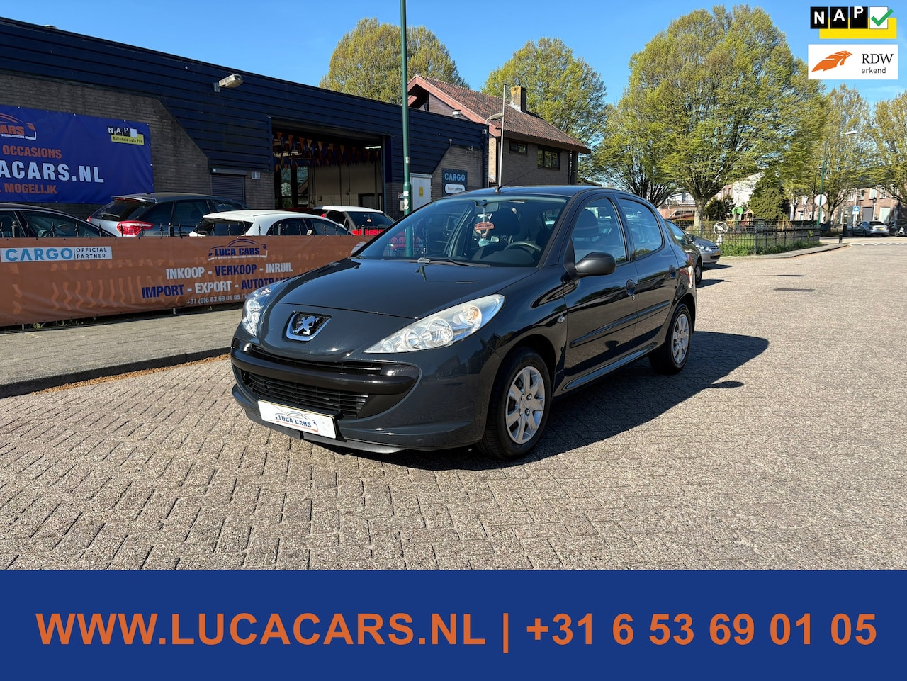 Peugeot 206 - 1.1 XR 2X SLEUTEL + BOEKJES! - AutoWereld.nl