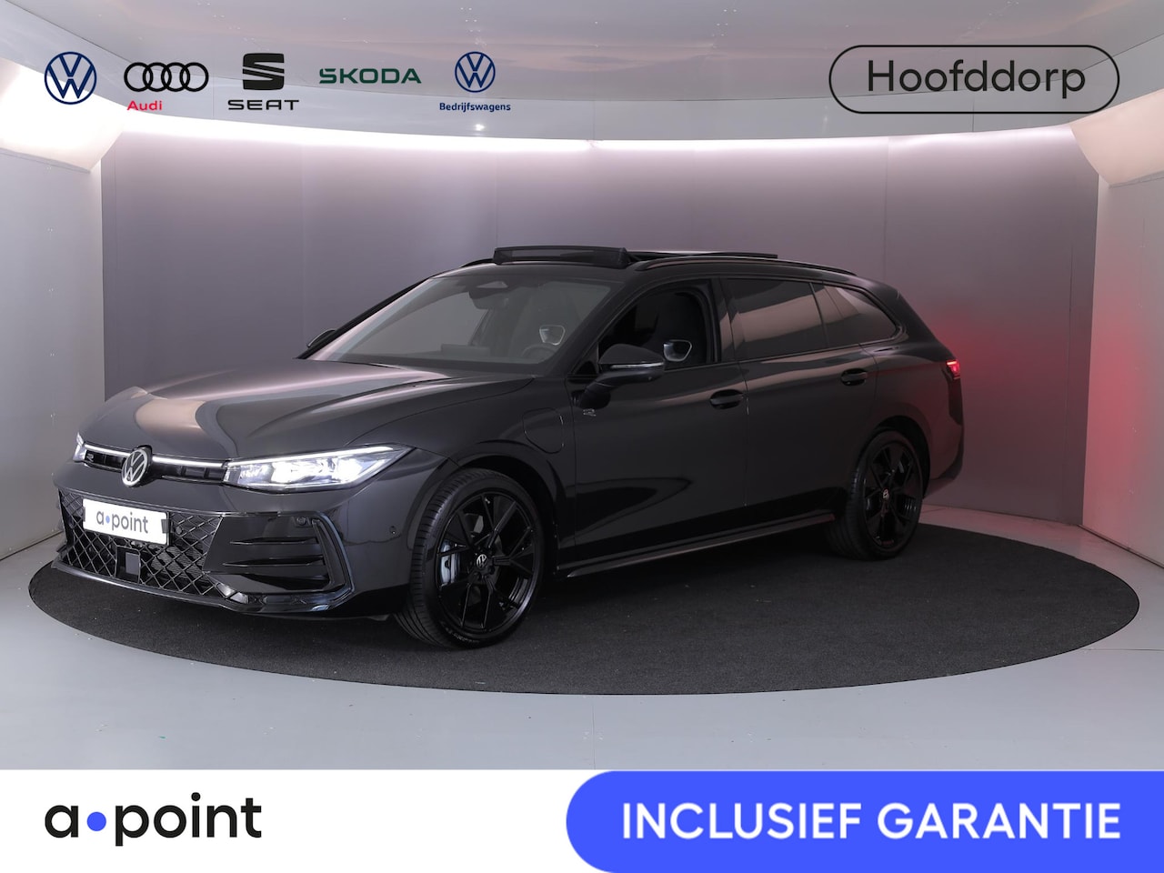 Volkswagen Passat Variant - 1.5 eHybrid R-Line Edition 272 pk Automaat (DSG) | Verlengde garantie | Navigatie | Panora - AutoWereld.nl