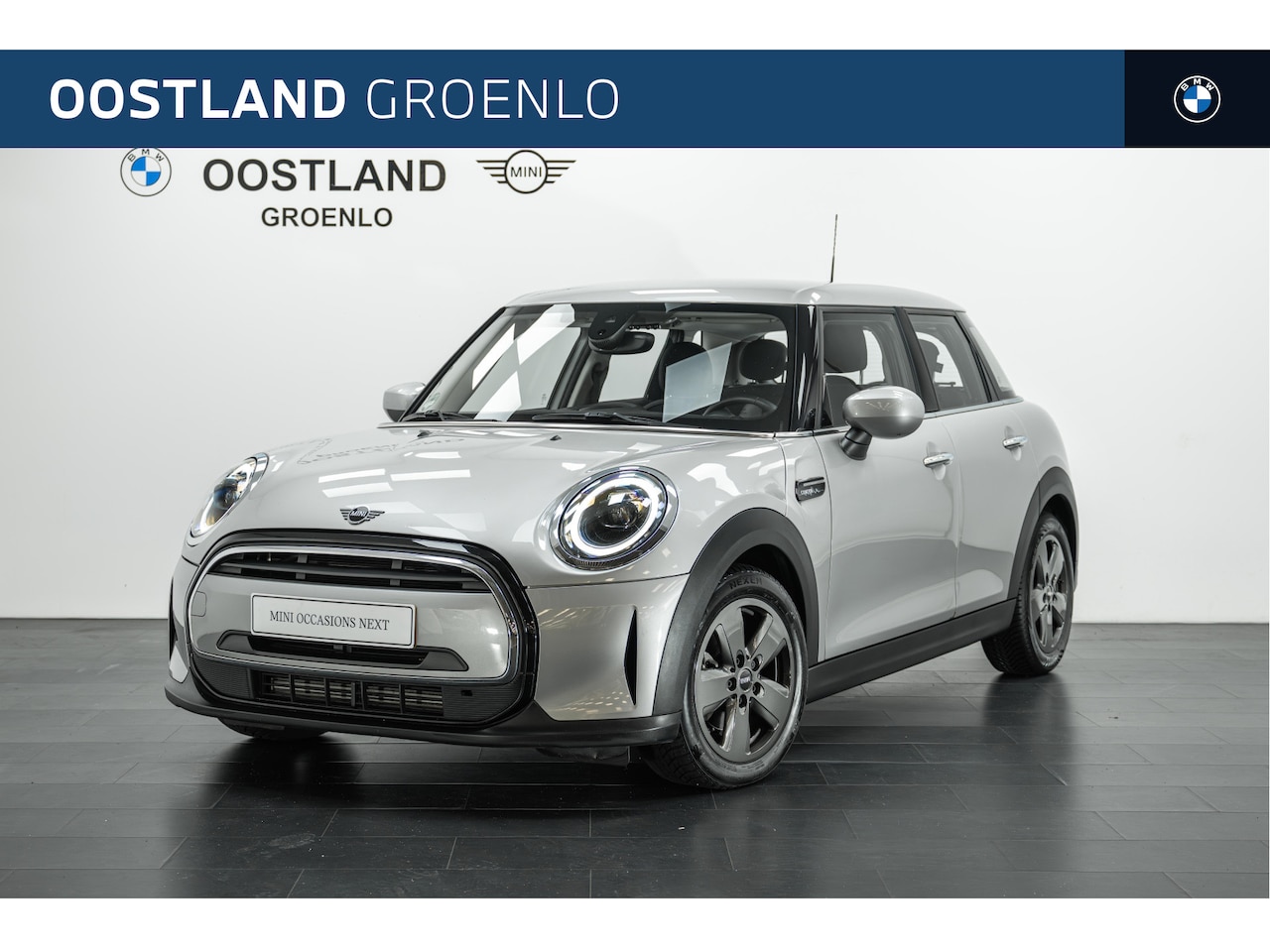 MINI Cooper - Hatchback Camden / Cruise Control / LED / Ambiance verlichting / Multifunctioneel stuurwie - AutoWereld.nl
