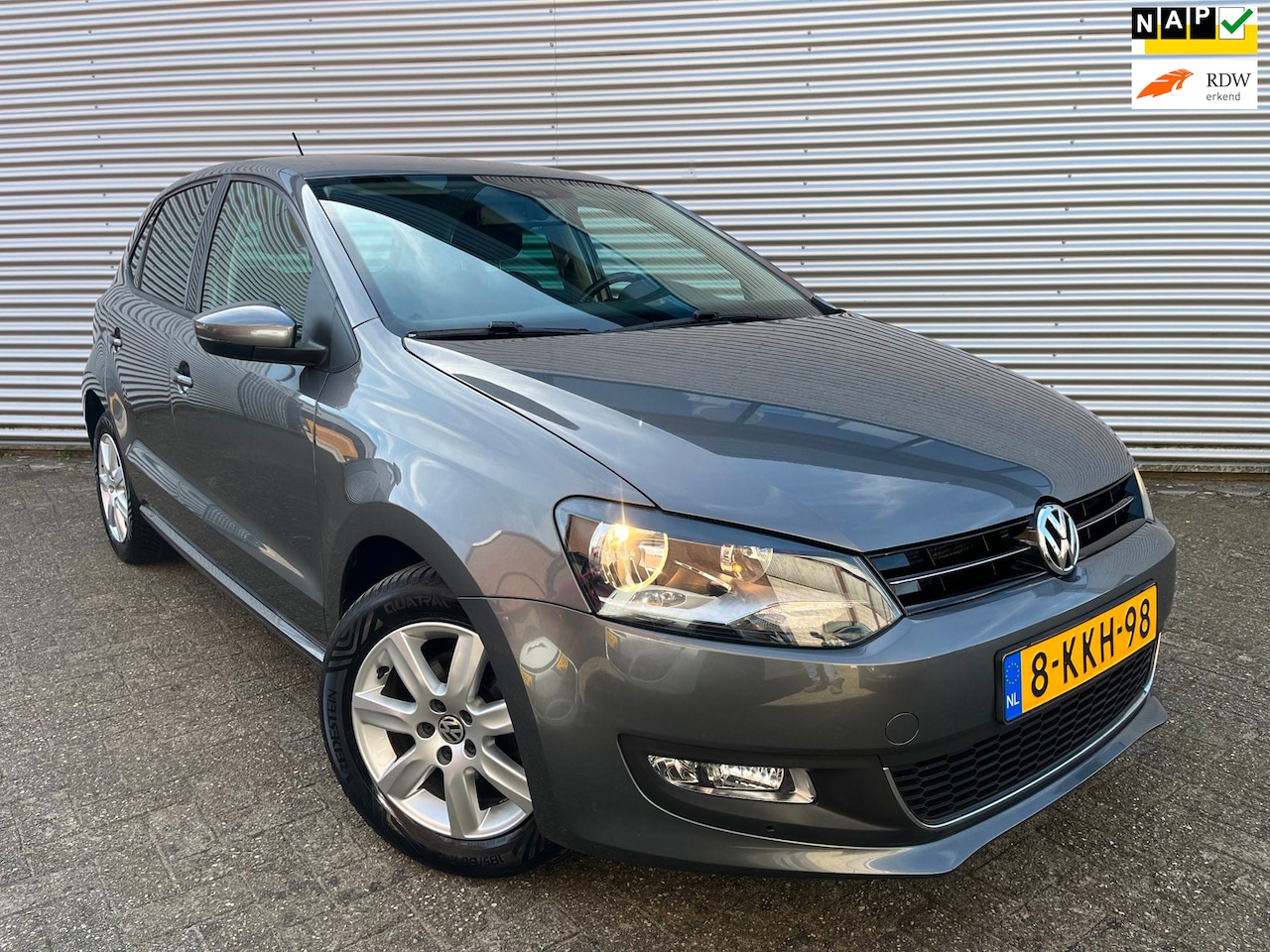 Volkswagen Polo - 1.2 TSI BlueMotion Highline Edition|PDC|Cruise|Trekhaak|Clima| - AutoWereld.nl