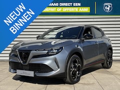 Alfa Romeo Junior - 1.2 Turbo Hybrid Ibrida Speciale | Stoelverwarming | navigatie | Schuif kantekdak