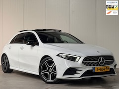 Mercedes-Benz A-klasse - 180 AMG l VOL l PANO l MATRIX l EL-STOEL l SFEER l SOUND l TREKHAAK l CARPLAY l ORG.NL