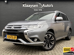 Mitsubishi Outlander - 2.0 PHEV Instyle+ 204 pk 4WD AUT. | navigatie | schuifdak | trekhaak | leder interieur | e