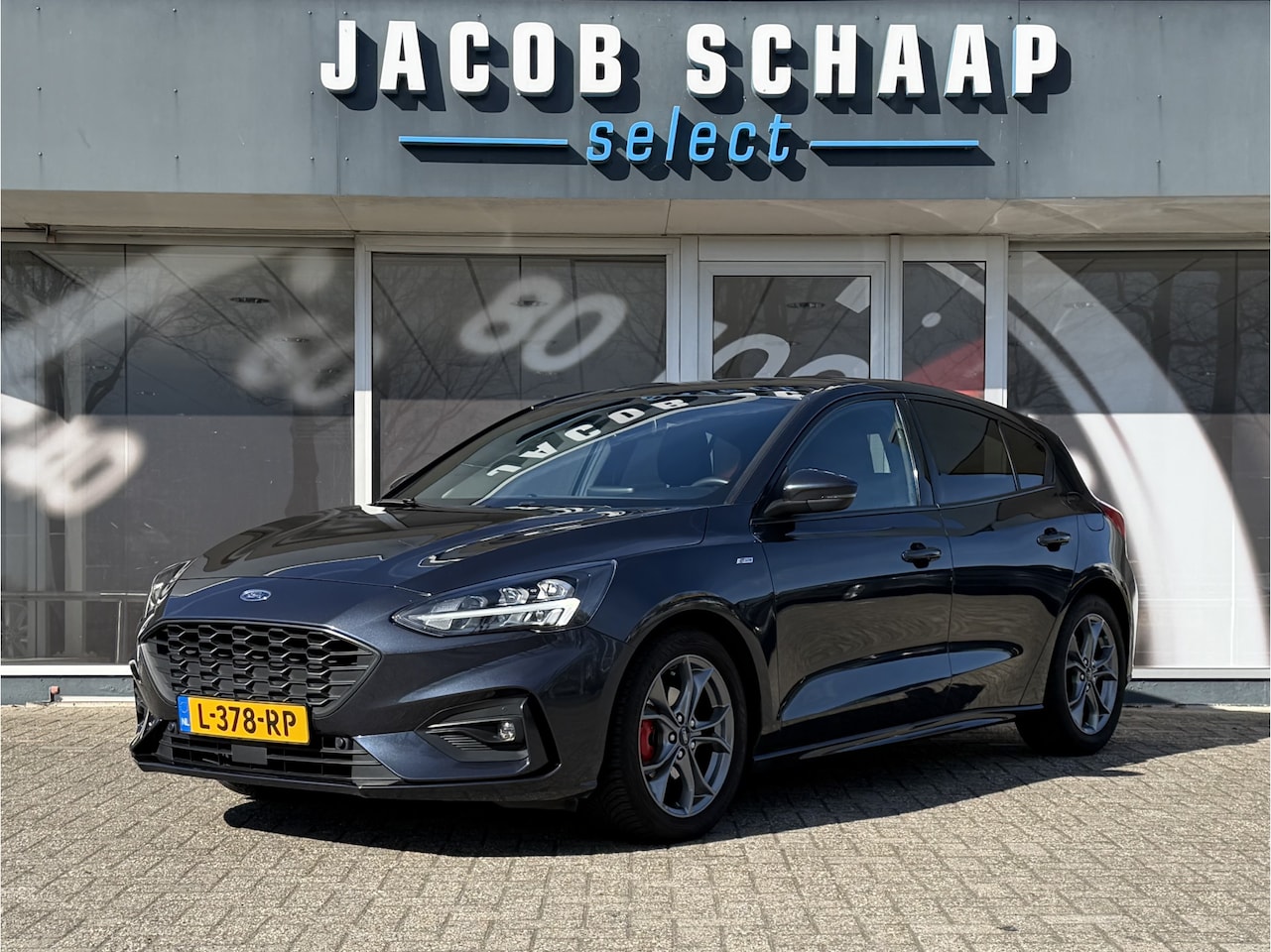 Ford Focus - 1.5 ST Line X Business / Automaat / Carplay / Camera / Keyless / Sensoren V+A / - AutoWereld.nl
