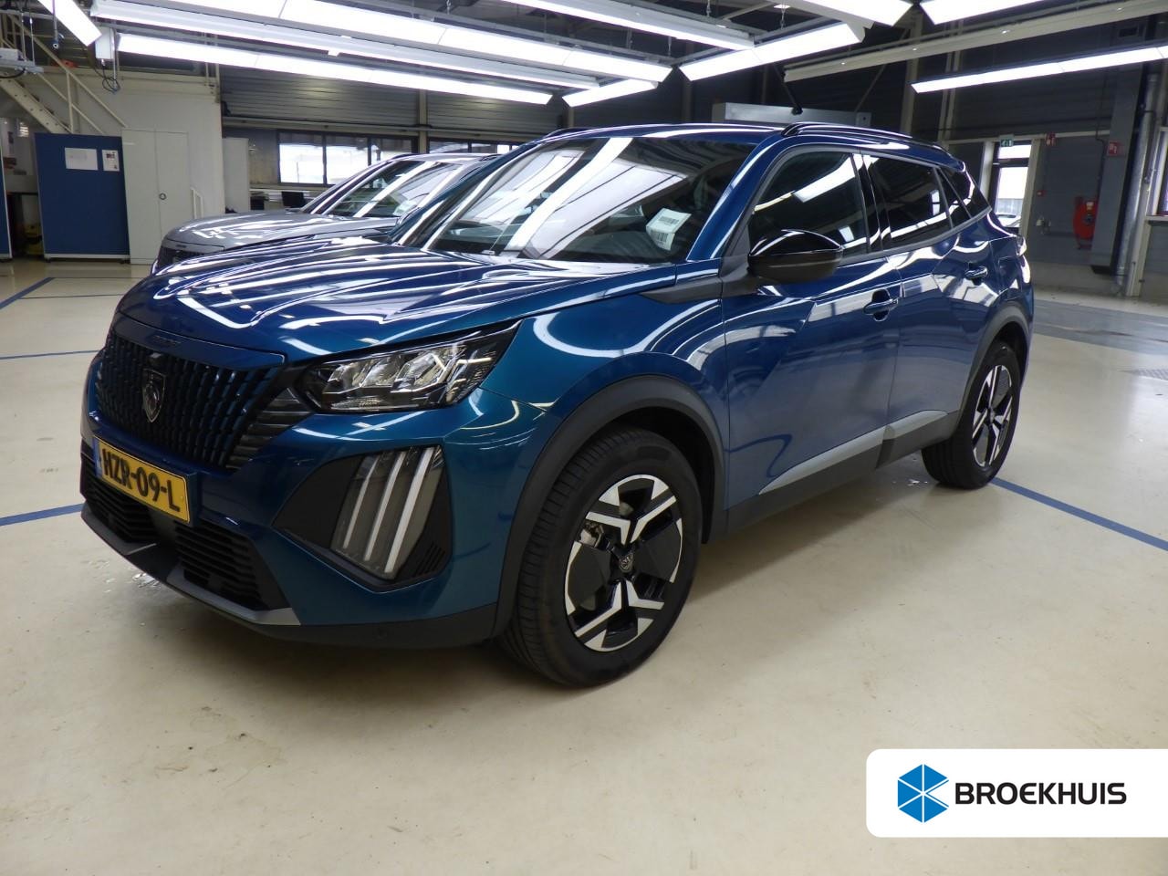 Peugeot 2008 - 1.2 Hybrid 145 Allure | Automaat | Navigatie | Camera voor + achter | Adaptieve cruise | N - AutoWereld.nl