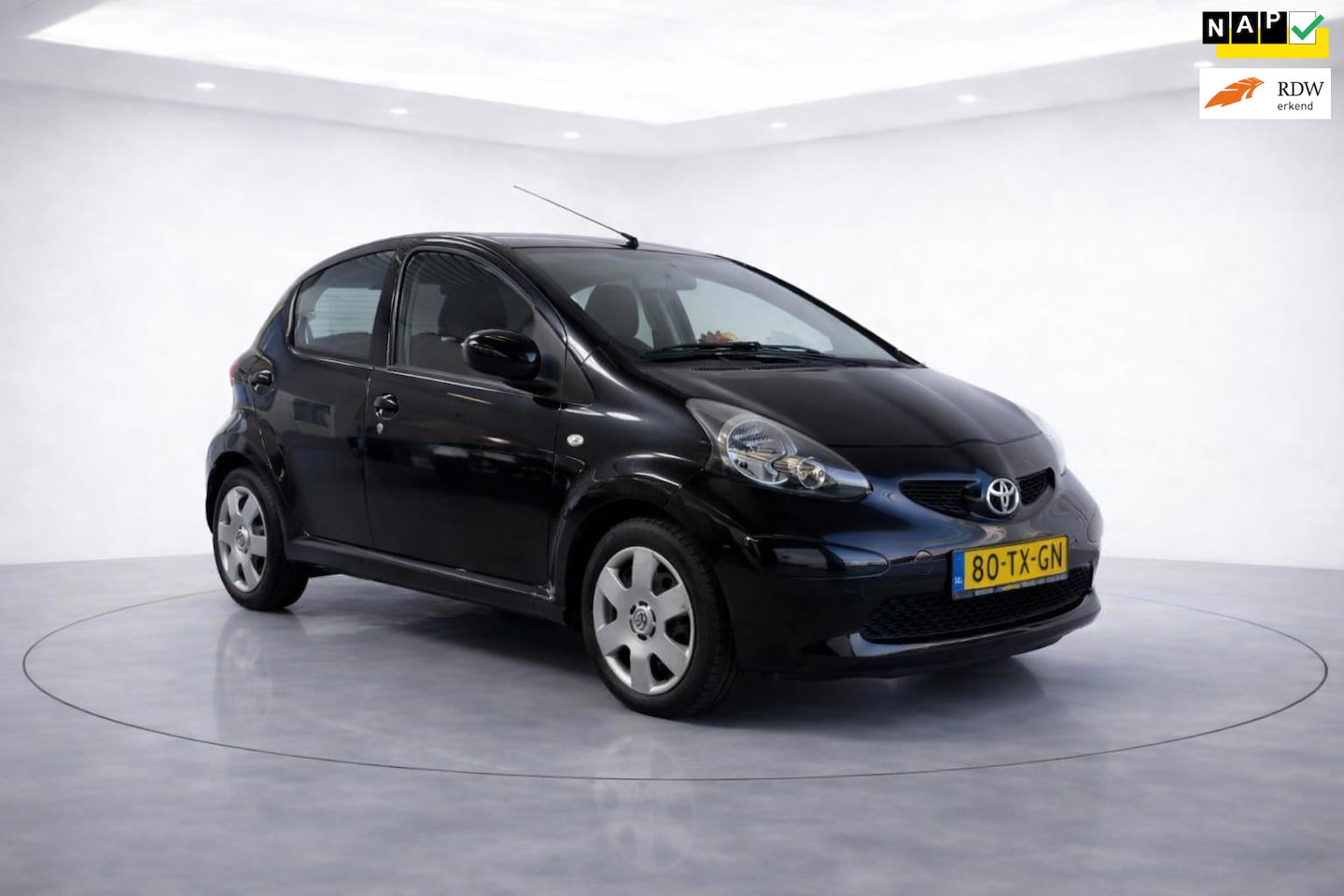 Toyota Aygo - 1.0-12V + |Airco| 1e eigenaar - AutoWereld.nl