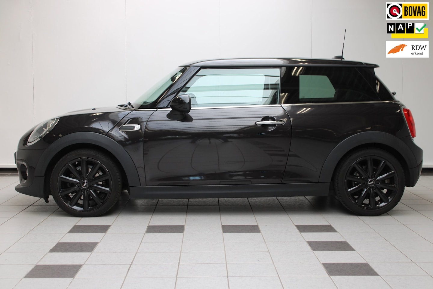 MINI One - Mini 1.2 Salt Business - Pano Schuif-/kanteldak, Stoelverwarming en NAP - AutoWereld.nl