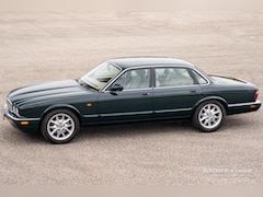 Jaguar XJ - 3.2 V8 Executive 8.437km