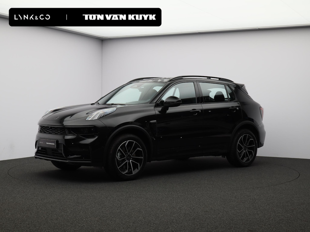 Lynk & Co 01 - 1.5 Core DIRECT UIT VOORRAAD LEVERBAAR! - AutoWereld.nl