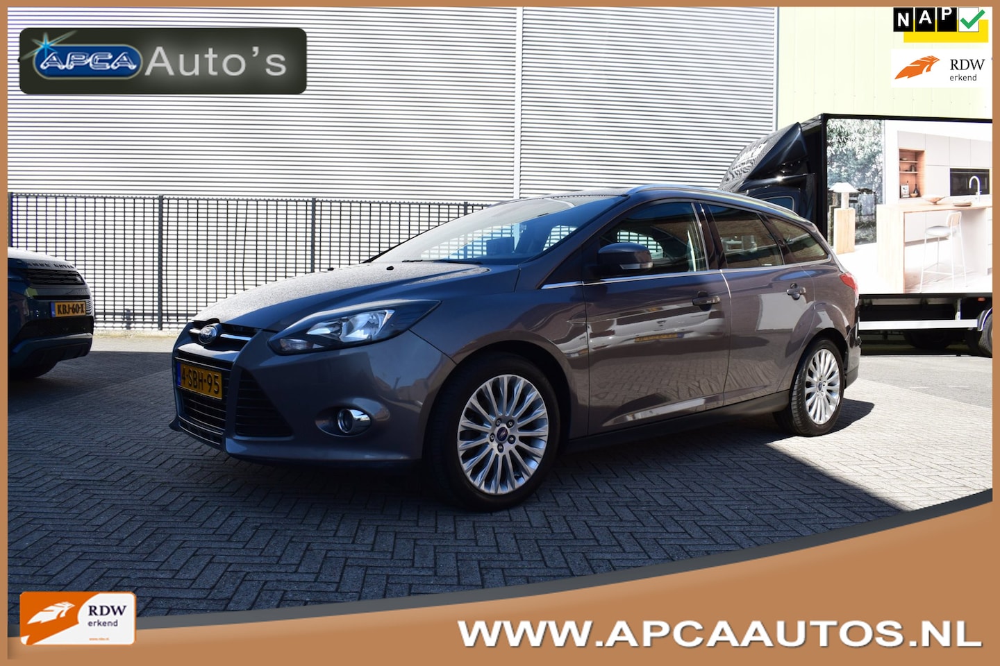 Ford Focus Wagon - 1.0 EcoBoost Titanium 6 mnd GARANTIE Carplay Cruise Clima Navi - AutoWereld.nl