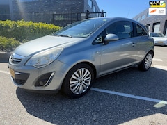 Opel Corsa - 1.2-16V Cosmo Automaat