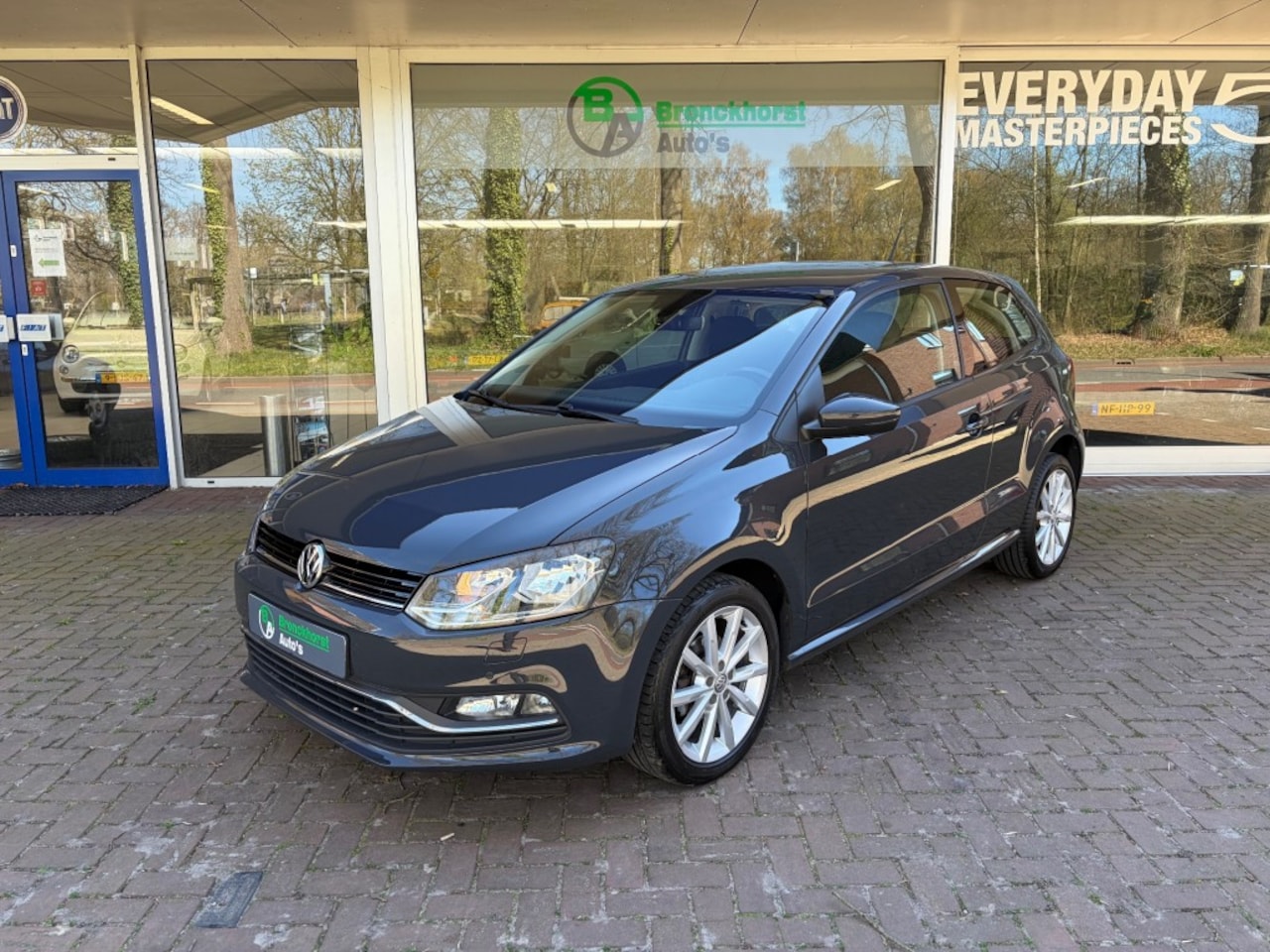 Volkswagen Polo - 1.2 TSI Highline 1.2 TSI HIGHLINE - AutoWereld.nl