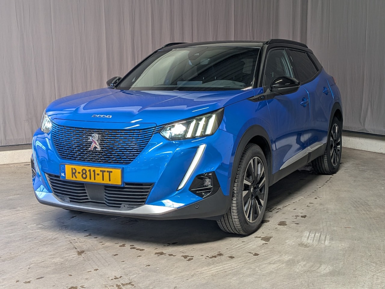 Peugeot e-2008 - EV GT Pack 50 kWh 3 Fase | Adaptive Cruise | Stoelverwarming | Alcantara | AllSeason | Ach - AutoWereld.nl