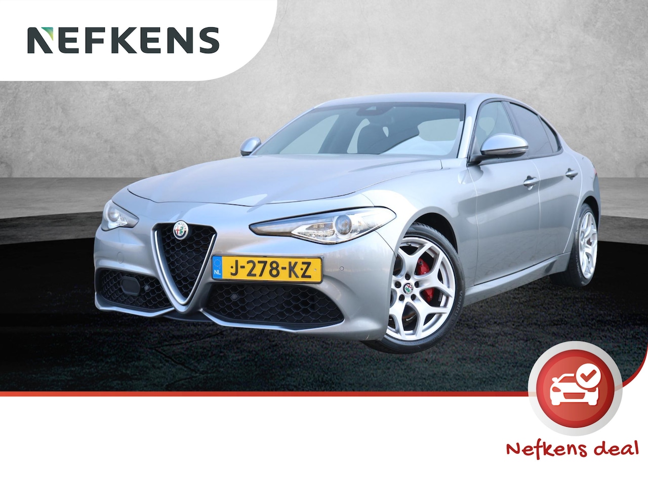 Alfa Romeo Giulia - 200pk Super | 1ste eigenaar | Camera | LEER | Sportstoelen | Winterpack | Xenon | Navigati - AutoWereld.nl