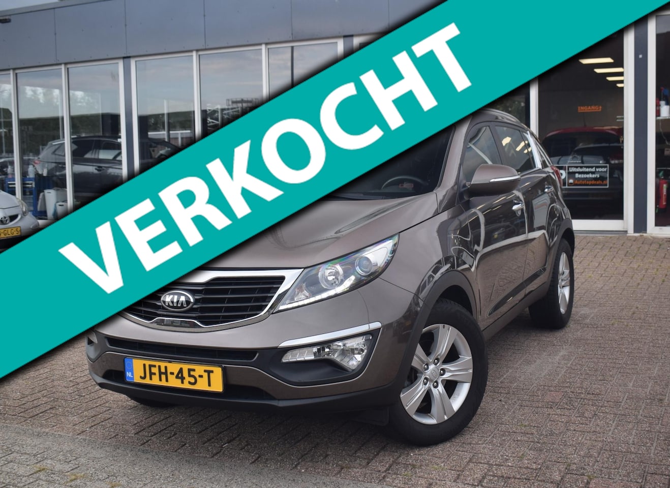 Kia Sportage - 2.0 Comfort Pack | CLIMATE CONTROL | CRUISE CONTROL |PARKERSENSOREN | LED | STUURWIEL MULT - AutoWereld.nl