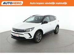 Opel Grandland - 1.6 Turbo Plug-In Hybrid 4x4 Business Elegance |SK71307|