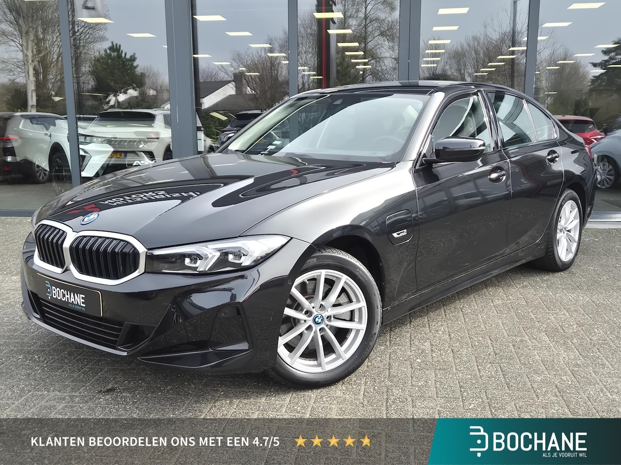 BMW 3-serie - 320e | Leder | Camera | Parkpilot V+A | Navigatie | LMV | Dealeronderhoud | Hybrid Automaa - AutoWereld.nl