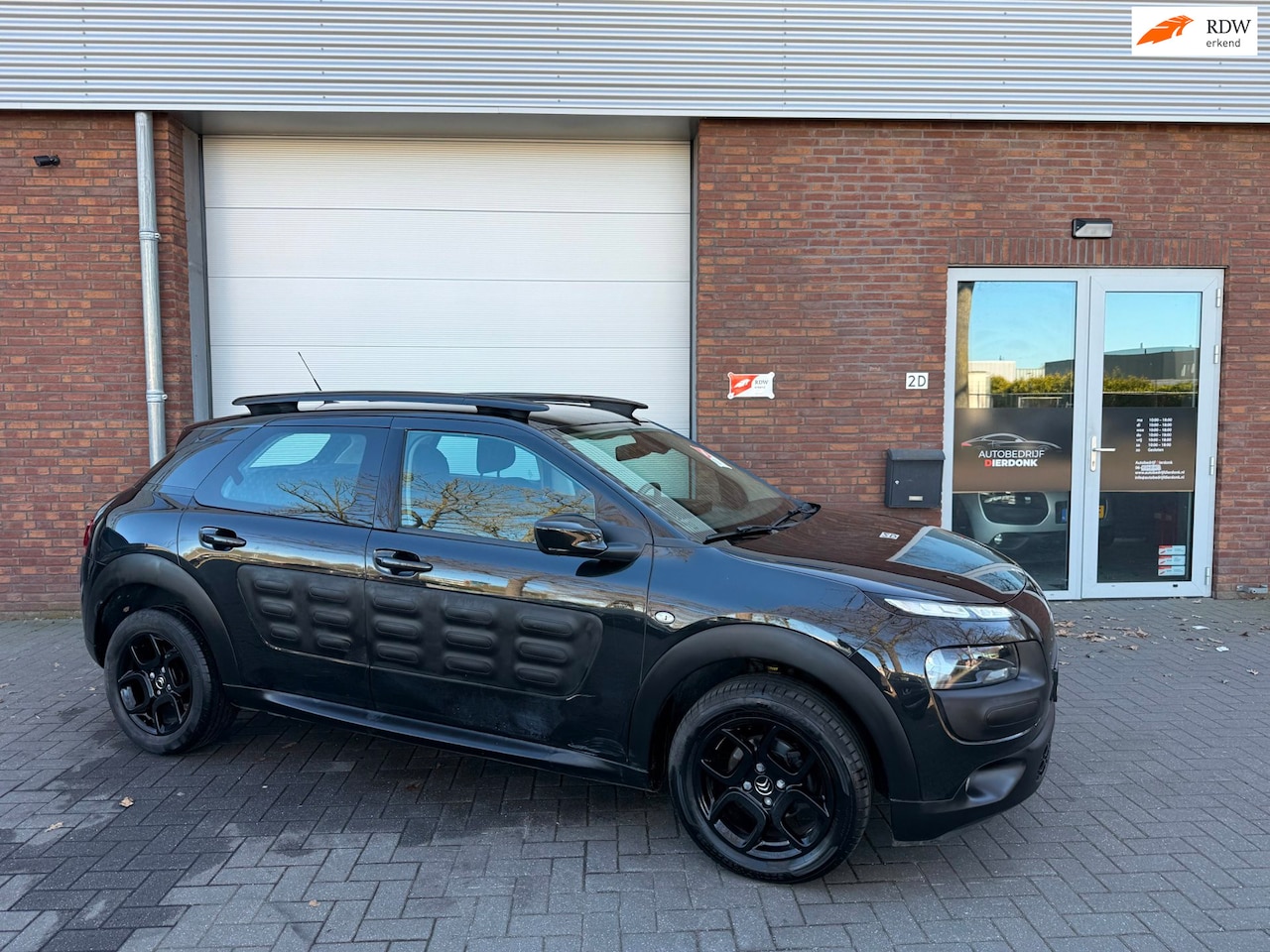 Citroën C4 Cactus - 1.2 VTi Business|AIRCO|NIEUWE APK|LEUKE AUTO - AutoWereld.nl