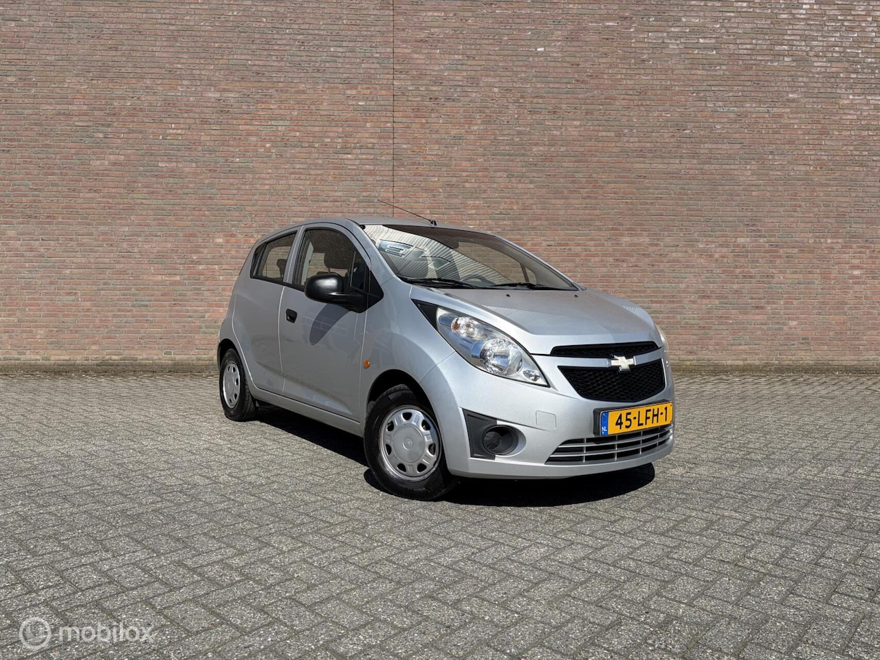 Chevrolet Spark - 1.0 16V LS / 5-DRS/ APK / NAP - AutoWereld.nl