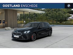BMW 1-serie - 123 xDrive M Sport Automaat / Panoramadak / Sportstoelen / Adaptieve LED / Head-Up / Comfo