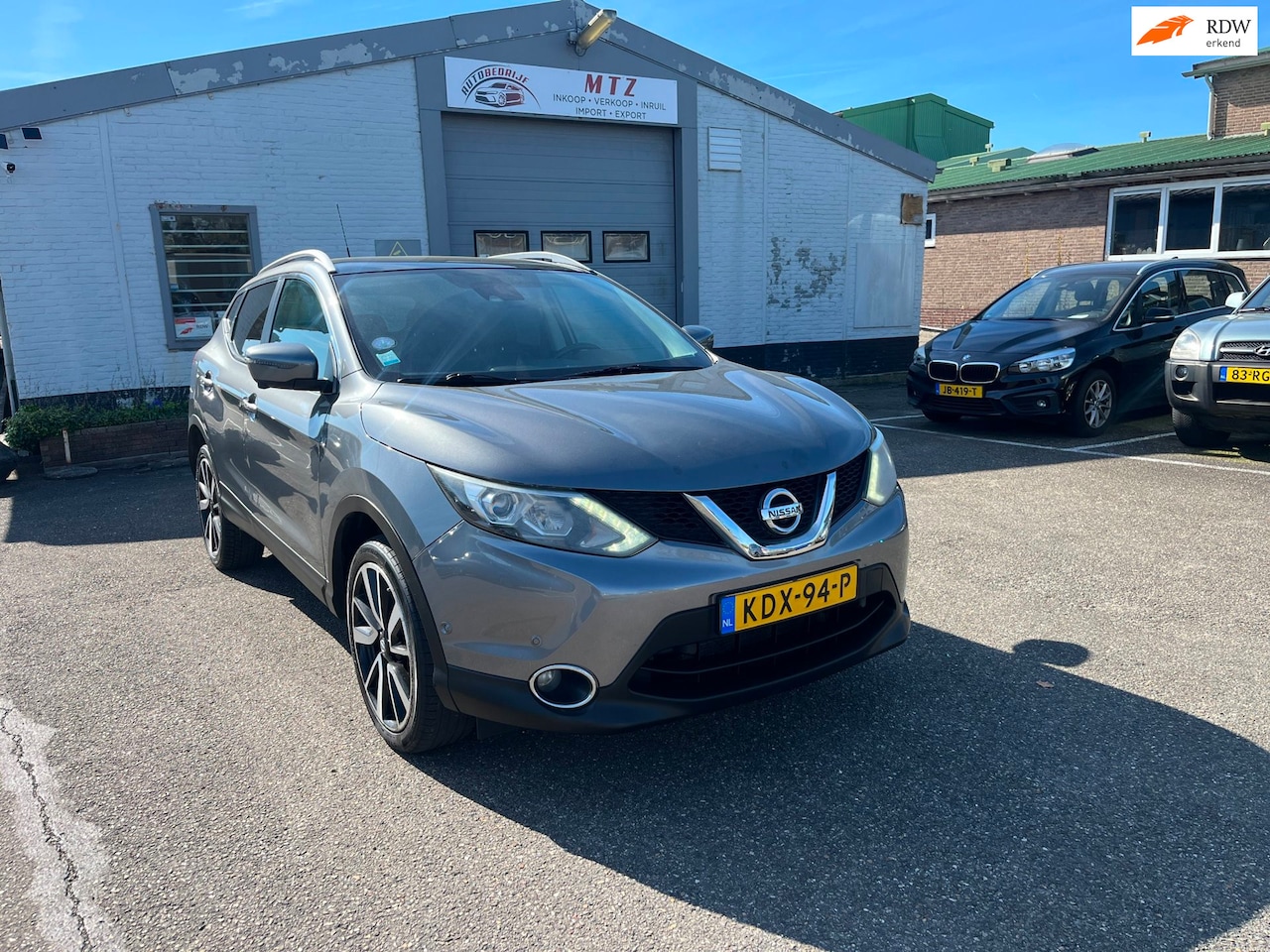 Nissan Qashqai - 1.2 Acenta | PANO | LEDER | 360. CAM | VOLLEDIG UITGEVOERD - AutoWereld.nl
