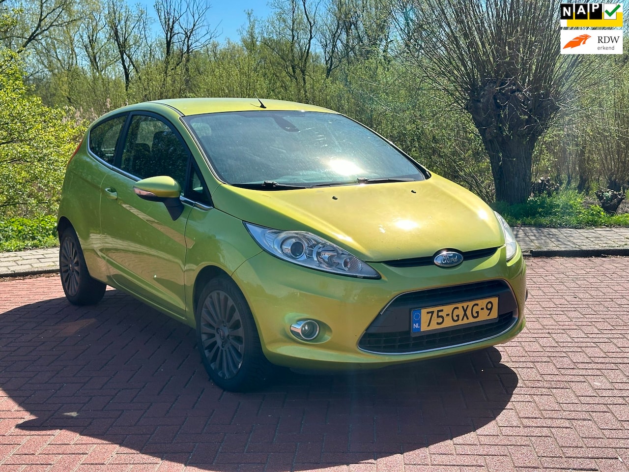 Ford Fiesta - 1.25 Titanium NAP/CLIMA - AutoWereld.nl
