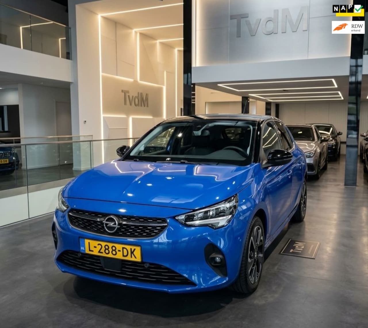 Opel Corsa - 1.2 Elegance| ELEGANCE | HALF LEDER| PANORAMADAK - AutoWereld.nl