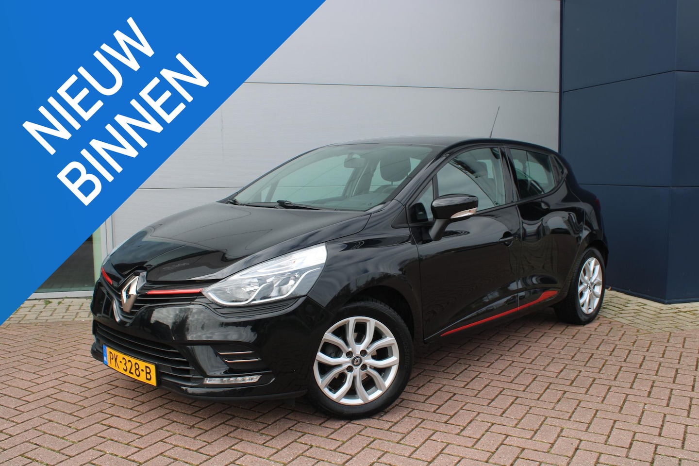 Renault Clio - 1.2 TCe 120pk Zen 5-drs Airco Navi Cruise PDC Trekhaak Dealer onderhouden - AutoWereld.nl