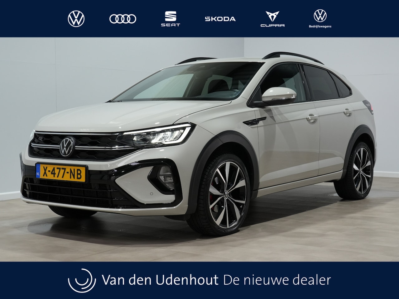 Volkswagen Taigo - 1.5 150pk TSI R-Line Achteruitrijcamera Carplay 21 - AutoWereld.nl