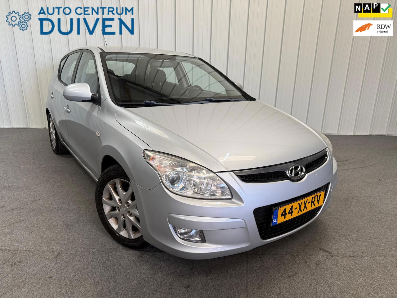Hyundai i30 - 1.6i | Nieuw APK | Airco | 3e EIG - AutoWereld.nl