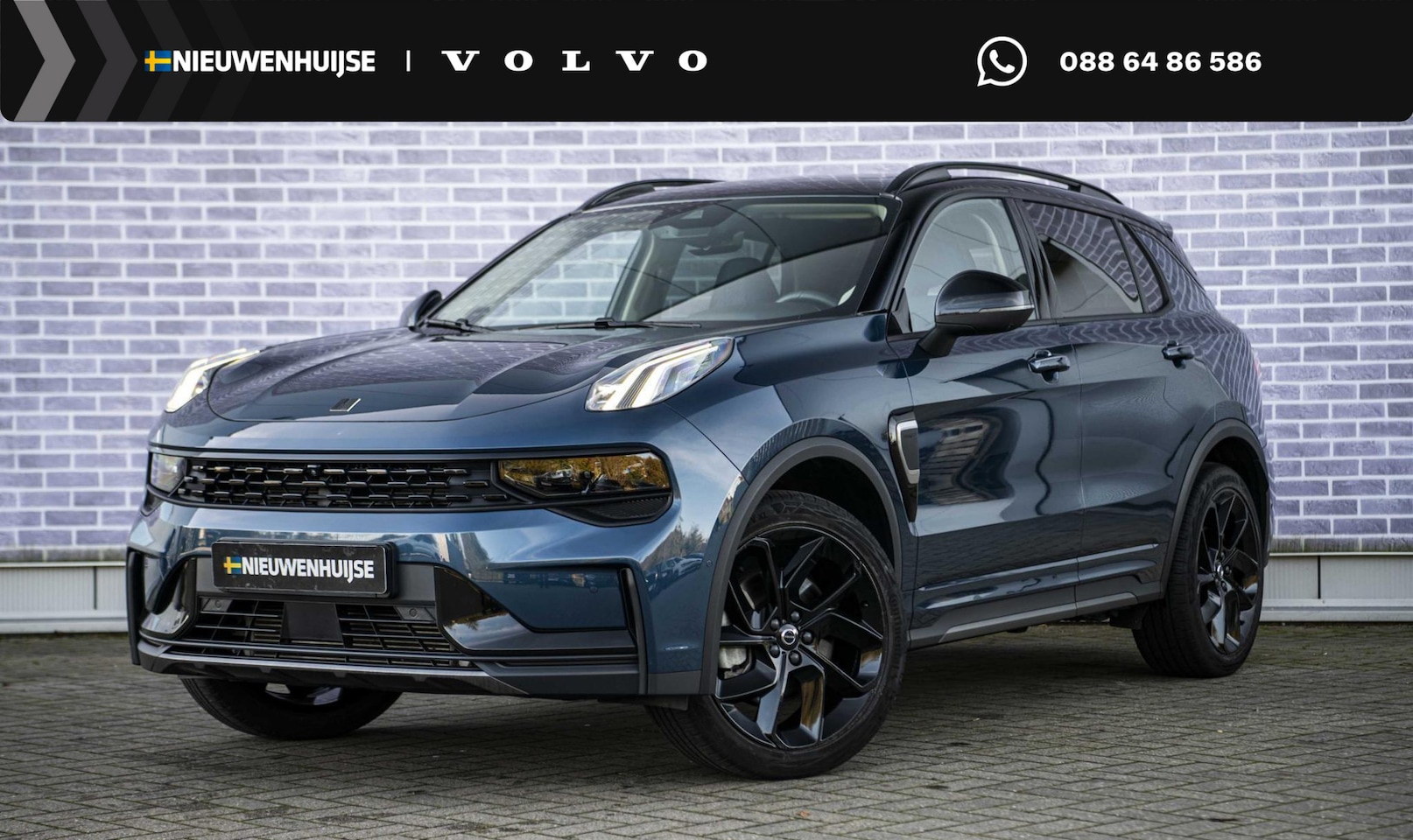 Lynk & Co 01 - 1.5 Plug-in Hybrid | Black Pack | 360° Camera | Panorama dak | All-season banden | Adaptie - AutoWereld.nl
