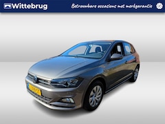 Volkswagen Polo - 1.0 TSI Comfortline Executive Navigatie / Airco / Cruise control / App-Connect / Apple car