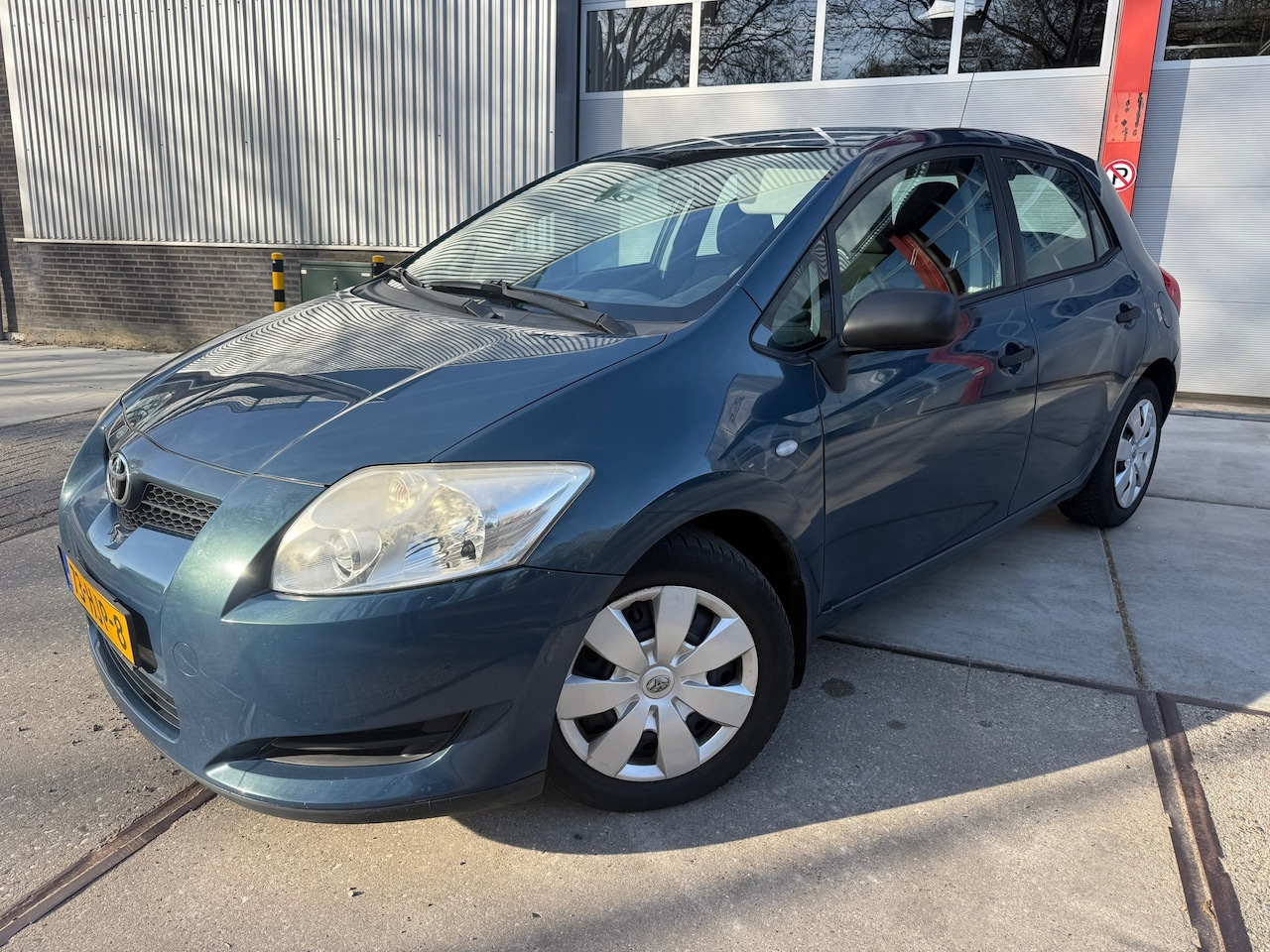 Toyota Auris - 1.6-16V Terra 1.6-16V Terra - AutoWereld.nl