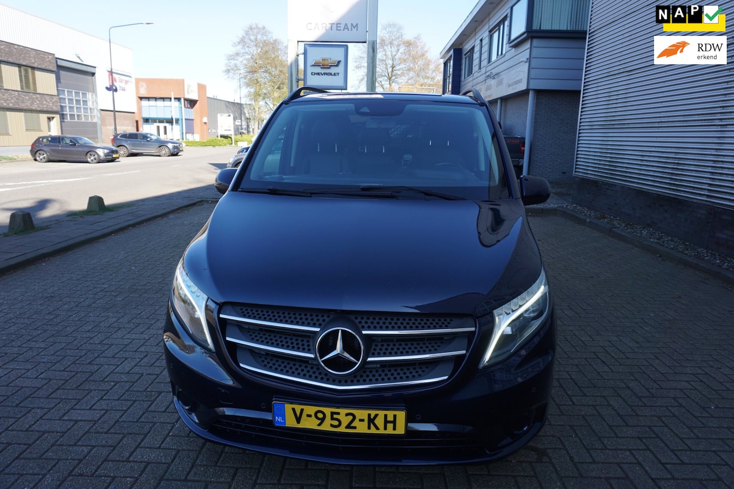 Mercedes-Benz Vito - 114 CDI Lang Automaat /NAVI / CAMERA / NAP - AutoWereld.nl