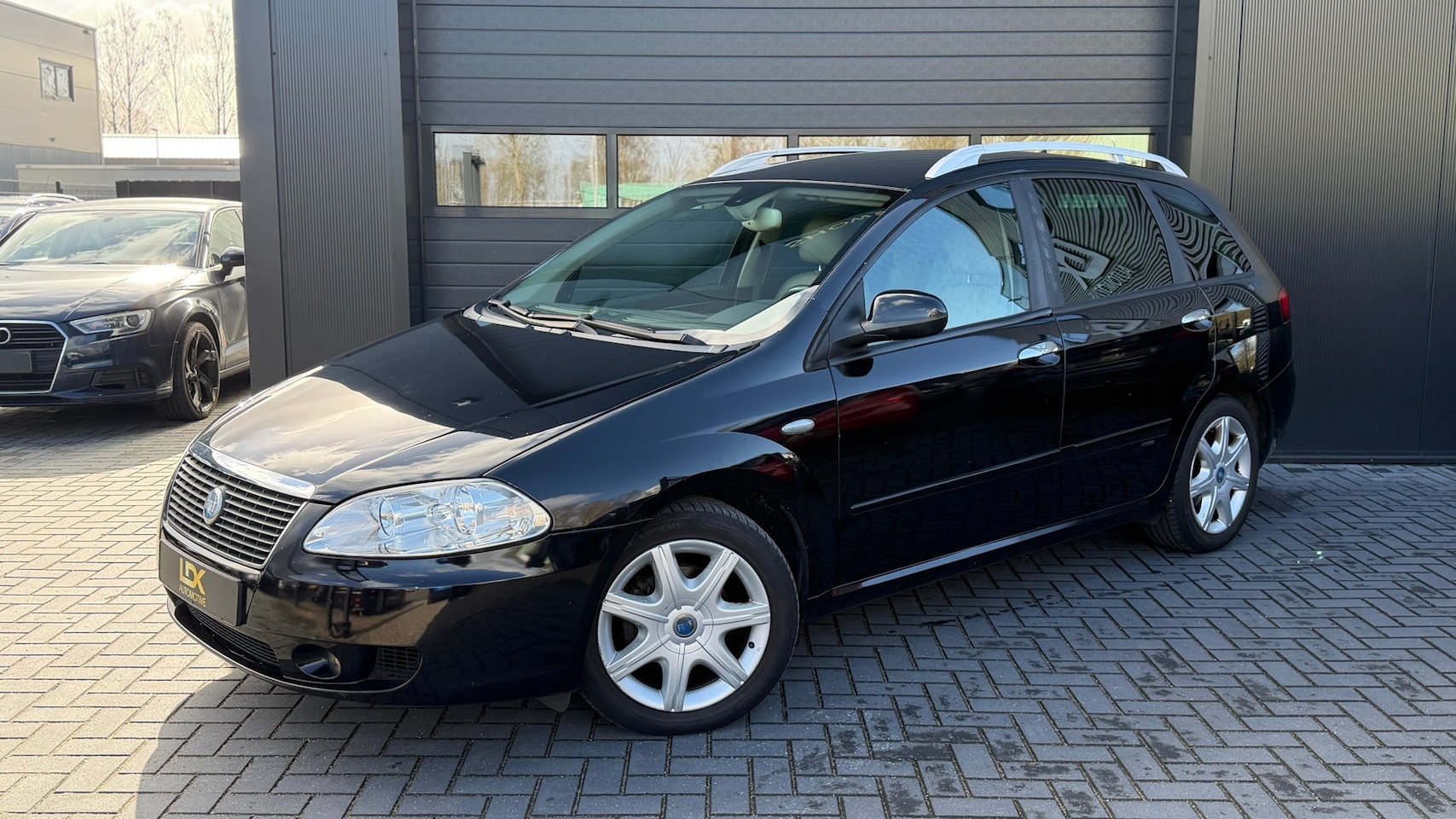 Fiat Croma - 2.2-16V Emotion Airco|Trekhaak|NL Auto - AutoWereld.nl