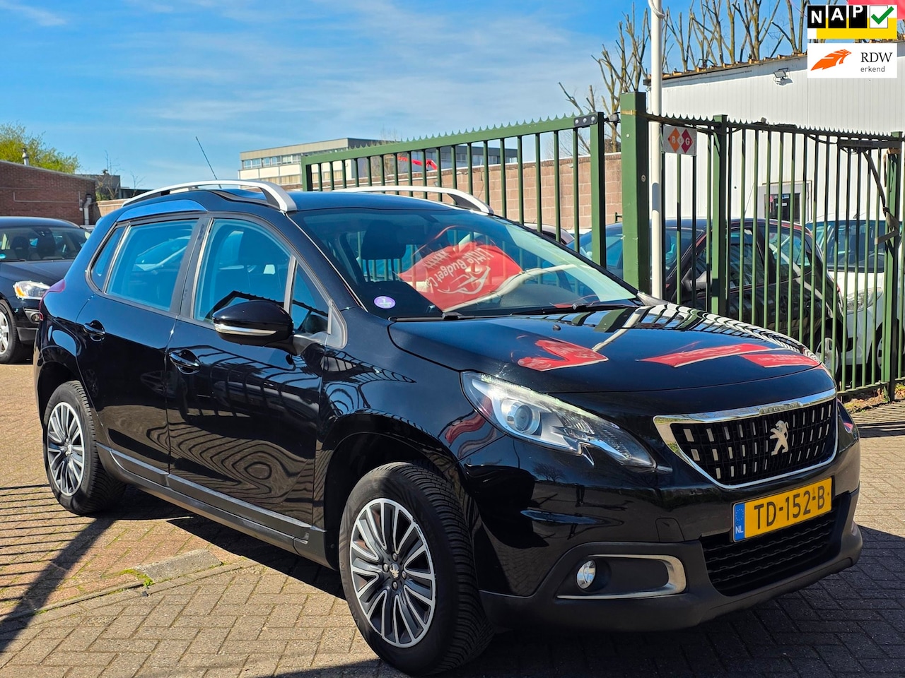 Peugeot 2008 - 1.2 PureTech Active Zeer netjes 2e eigenaar dealer onderhouden navigatie cruis airco elekt - AutoWereld.nl