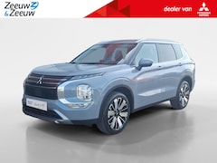 Mitsubishi Outlander - 2.4 PHEV First Edition € 7.500 euro korting eigen voorraad| 8 jaar garantie| Snel leverbaa