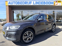 Audi Q5 - 2.0 TFSI quattro S-Line Pano, Trekhaak, Head Up Display, Winter Set, Camera