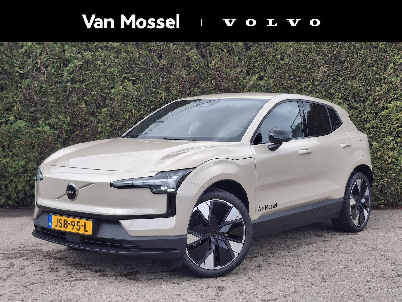 Volvo EX30 - Single Motor Extended Range Plus Europa 69 kWh | Demo | Stoel/Stuur verwarming | Pilot Ass - AutoWereld.nl