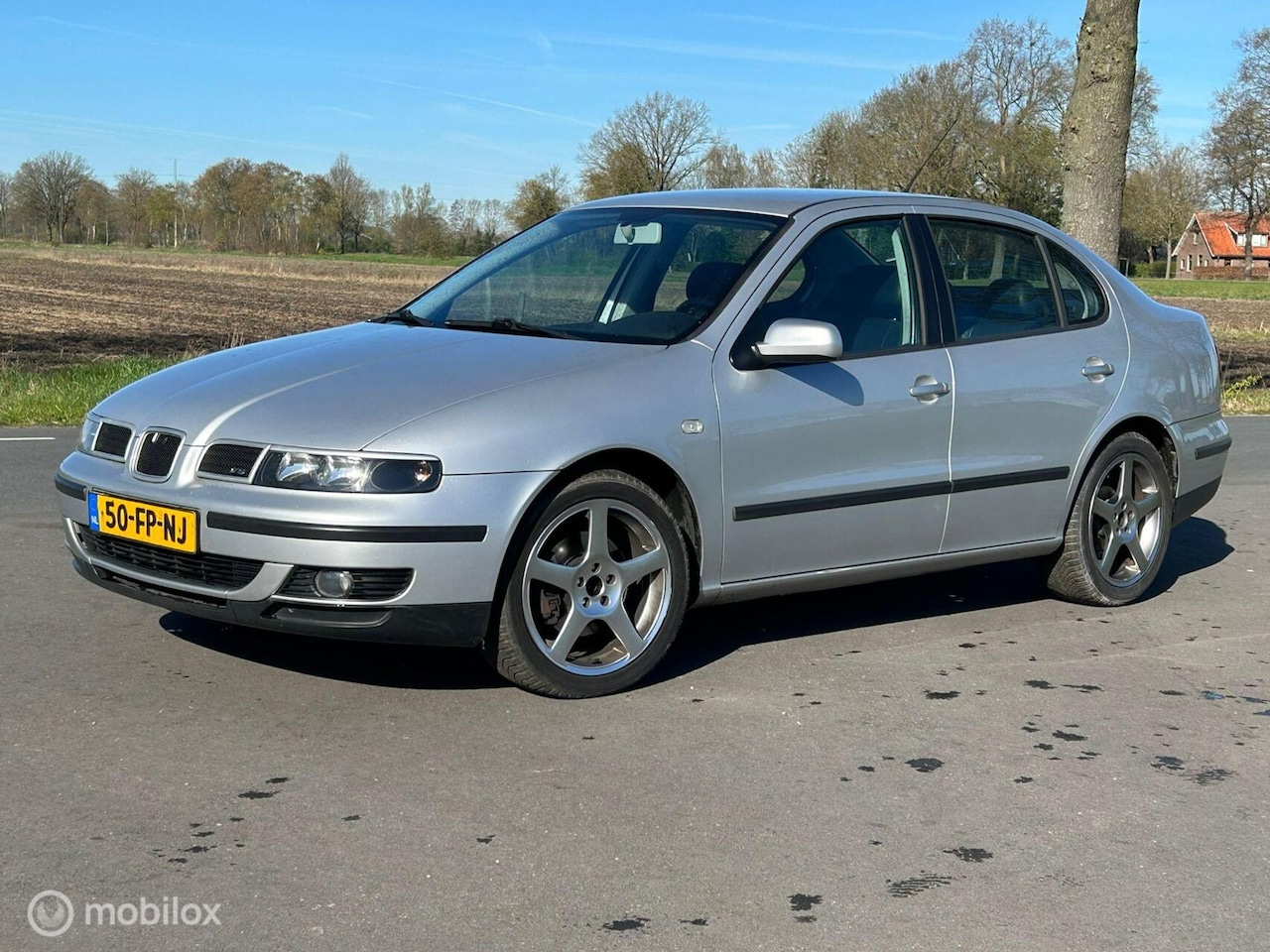 SEAT Toledo - 2.3 V5 Executive NAP - AutoWereld.nl