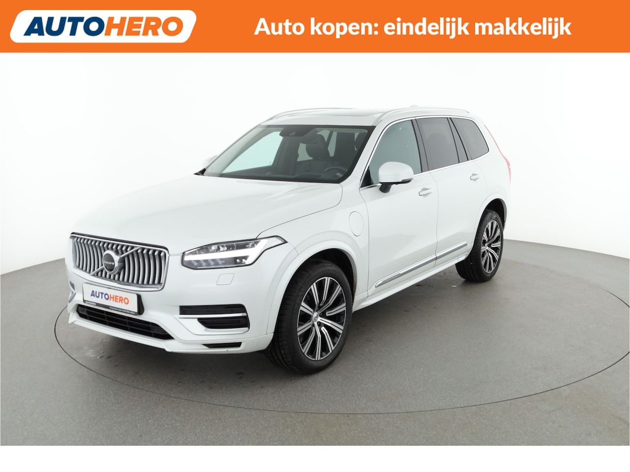 Volvo XC90 - 2.0 T8 Twin Engine AWD Momentum Pro 2.0 T8 Twin Engine AWD Momentum Pro |NJ81395| - AutoWereld.nl
