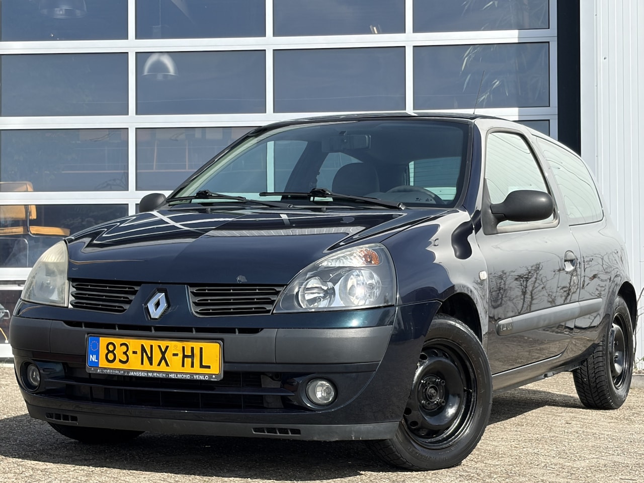Renault Clio - 1.4-16V Privilège Comfort 98pk | Distributieriem vervangen | APK tot 17-01-2027! | Automaa - AutoWereld.nl