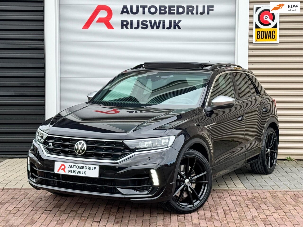 Volkswagen T-Roc - 2.0 TSI 4Motion R Pano/Akra/Camera/Blind - AutoWereld.nl