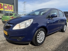 Opel Corsa - 1.2-16V 5 deurs AIRCO 107.035 km Apk:mrt 2027