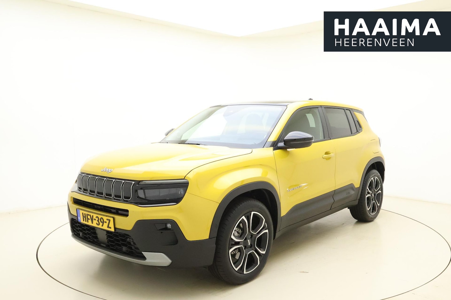 Jeep Avenger - 1.2 e-Hybrid Summit | JBL audio | Panoramadak | stoelverwarming | Elektrische achterklep | - AutoWereld.nl