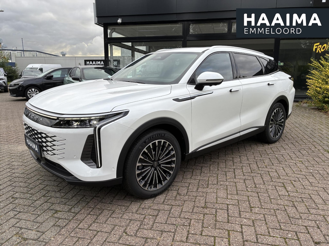 Omoda 9 - 1.5T-GDi Premium SHS Plug-in Hybride AWD | Alle opties! | 537 PK | 7 Jaar Garantie | - AutoWereld.nl