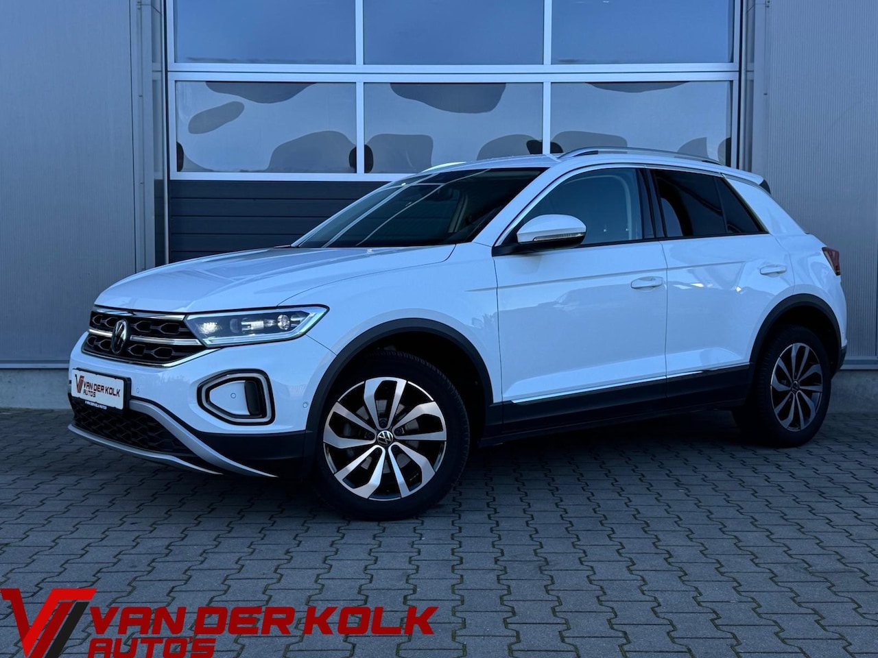 Volkswagen T-Roc - 1.0 TSI Style | Digital Cockpit | LED | CarPlay | Adaptive Cruise | Navigatie | Stoelverwa - AutoWereld.nl